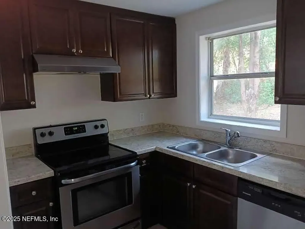 4819 Irvington Avenue Jacksonville FL 32210