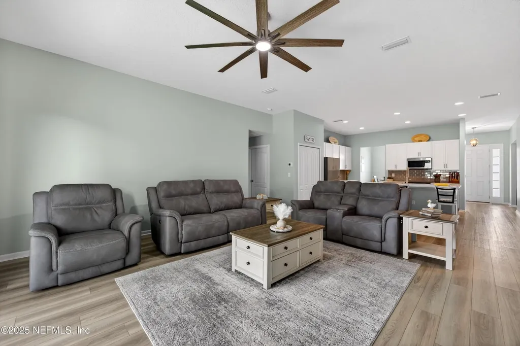 1733 Austin Lake Way Middleburg FL 32068