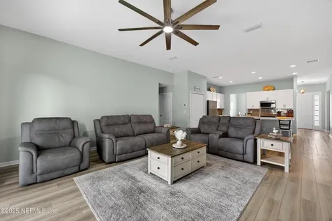 1733 Austin Lake Way Middleburg FL 32068