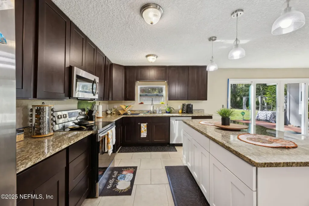 121 Herja Acre Lane Palatka FL 32177
