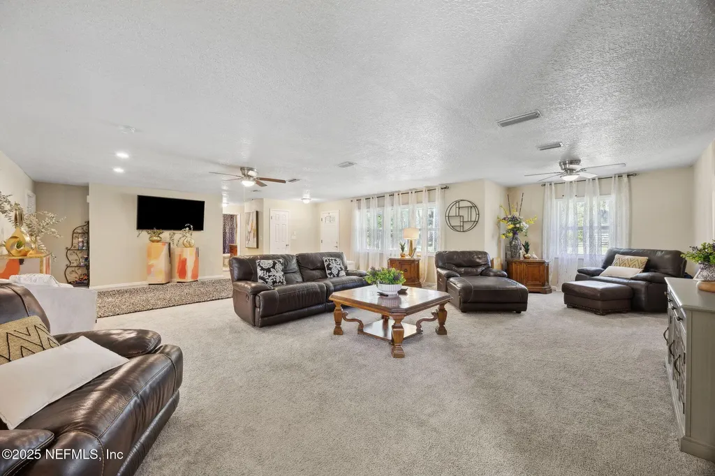 121 Herja Acre Lane Palatka FL 32177