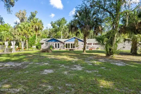121 Herja Acre Lane Palatka FL 32177