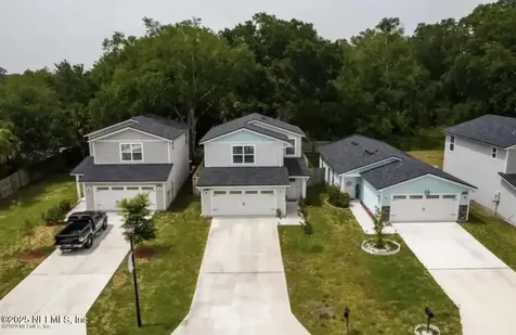 8213 Highfield Avenue Jacksonville FL 32216