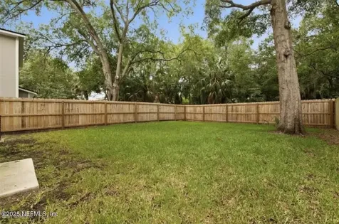 8213 Highfield Avenue Jacksonville FL 32216