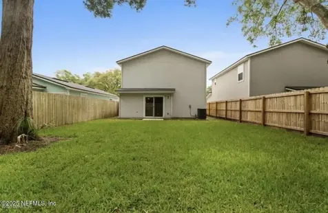 8213 Highfield Avenue Jacksonville FL 32216