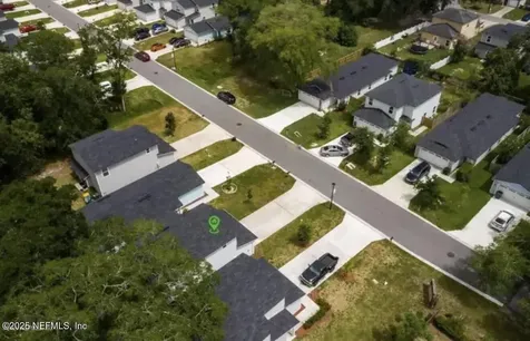 8213 Highfield Avenue Jacksonville FL 32216