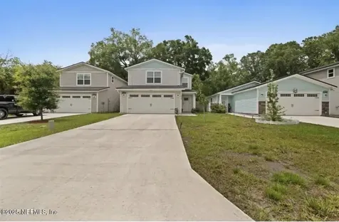 8213 Highfield Avenue Jacksonville FL 32216