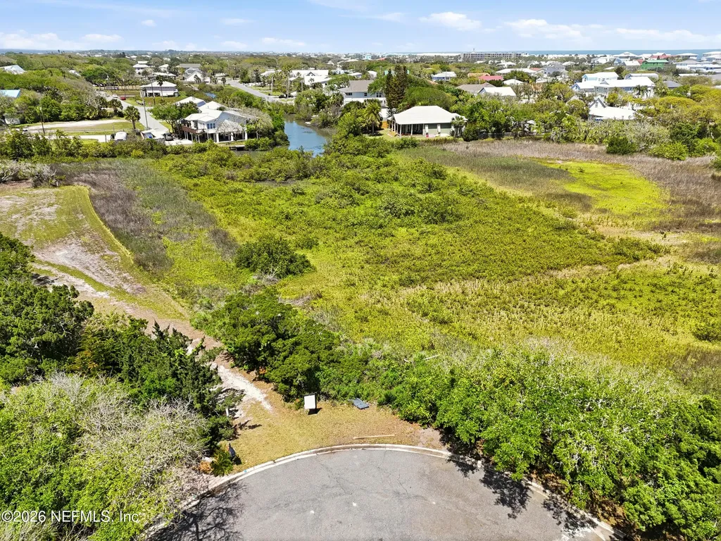 225 N La Crescenta Drive St. Augustine FL 32080