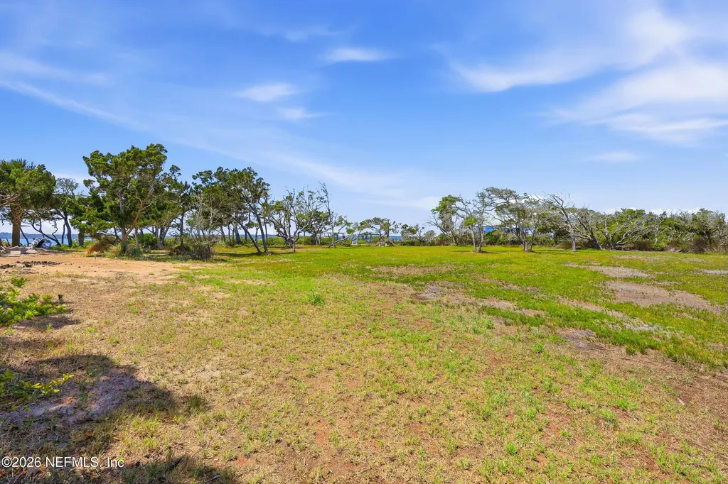 225 N La Crescenta Drive St. Augustine FL 32080