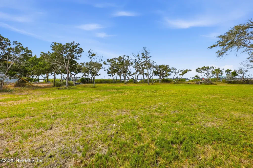 225 N La Crescenta Drive St. Augustine FL 32080