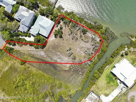 225 N La Crescenta Drive St. Augustine FL 32080