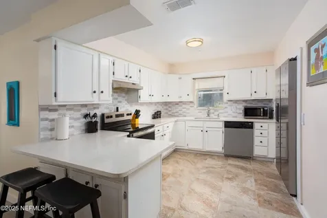 200 1st Avenue Welaka FL 32193