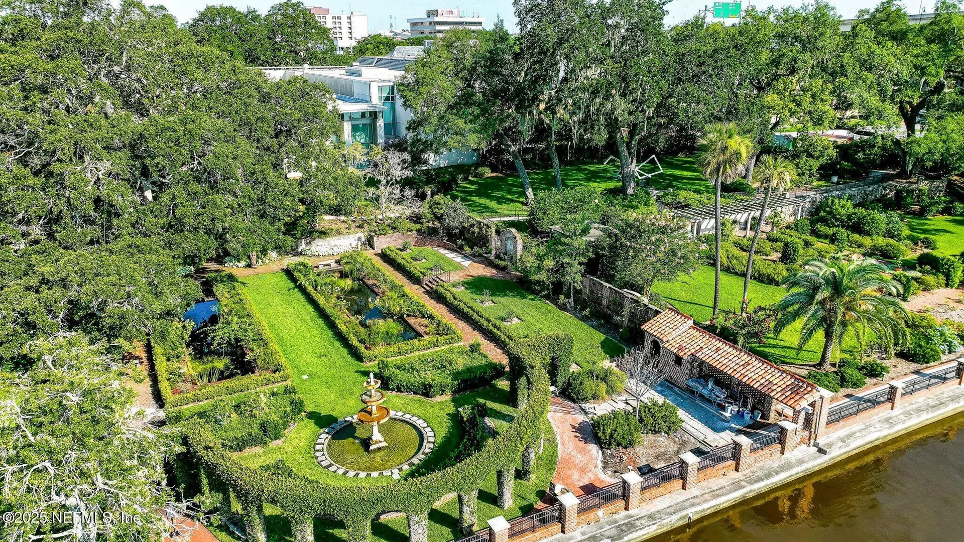 2746 Vernon Terrace Jacksonville FL 32205