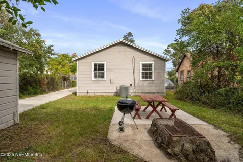 4750 Attleboro Street Jacksonville FL 32205