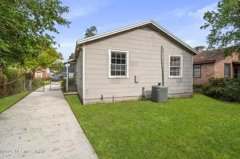 4750 Attleboro Street Jacksonville FL 32205