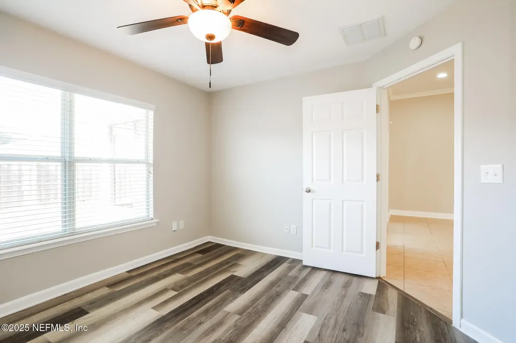 1942 Leap Frog Lane Middleburg FL 32068