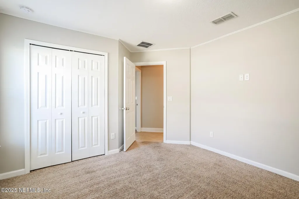 1942 Leap Frog Lane Middleburg FL 32068