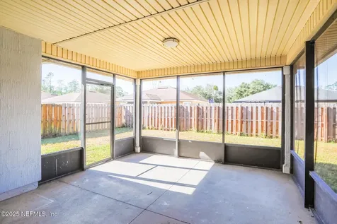 1942 Leap Frog Lane Middleburg FL 32068