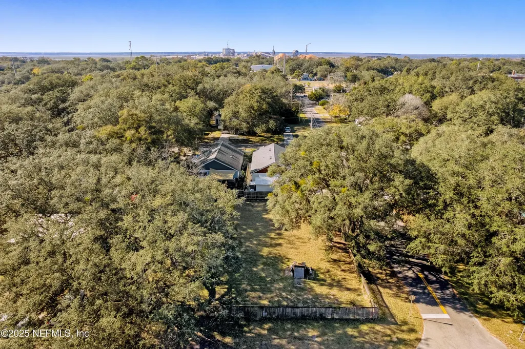 701 & 707 Vernon Street Fernandina Beach FL 32034