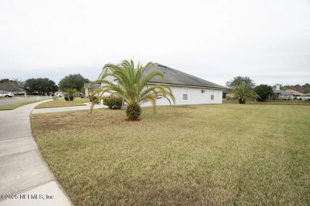 9533 Adelaide Drive Jacksonville FL 32244