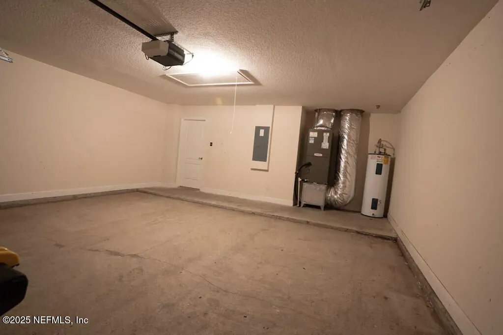 9533 Adelaide Drive Jacksonville FL 32244