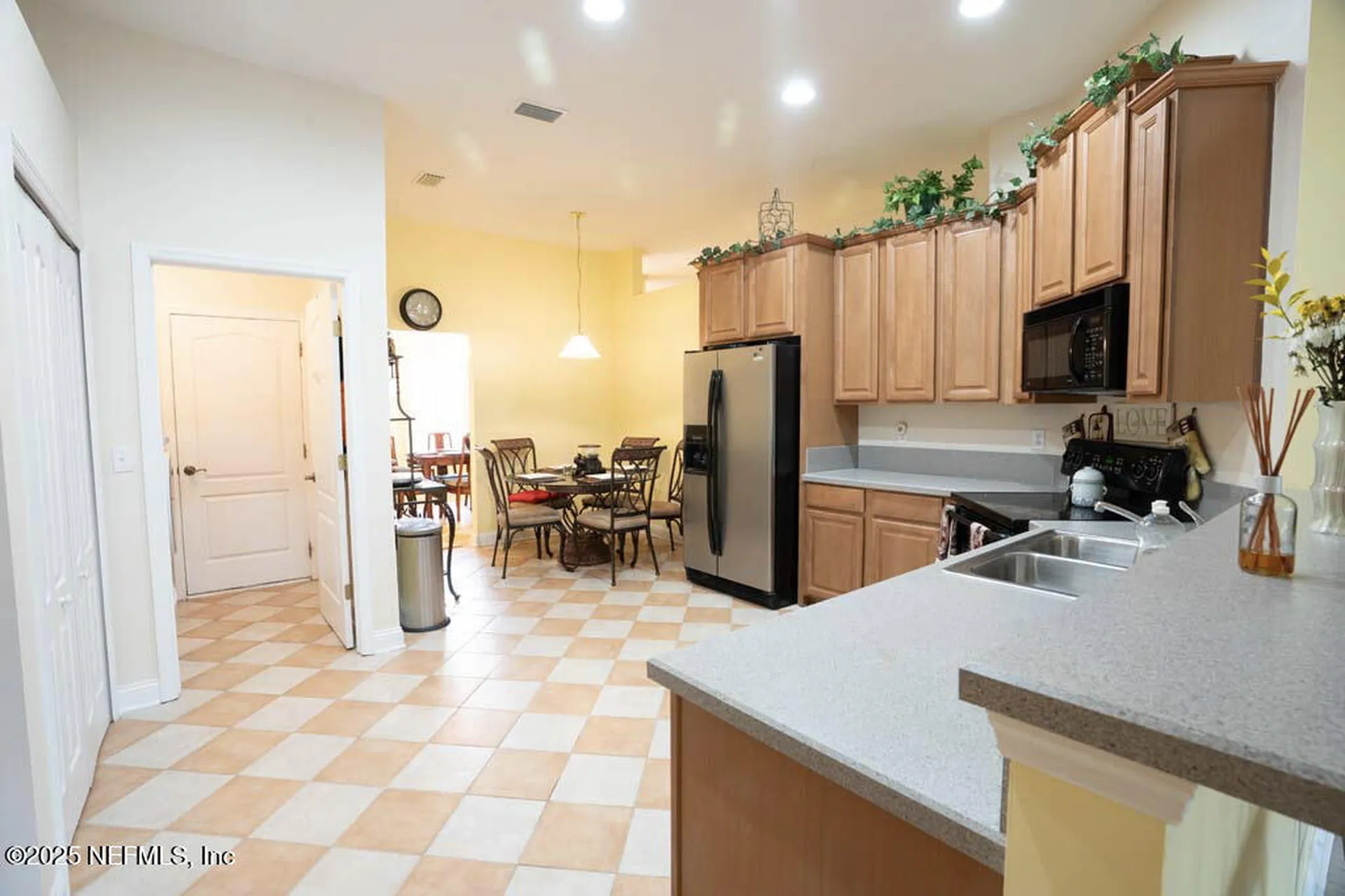 9533 Adelaide Drive Jacksonville FL 32244