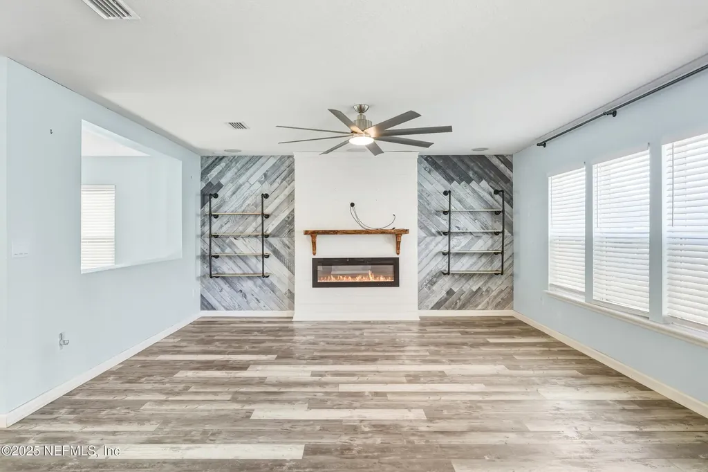 7525 Sunnydale Lane Jacksonville FL 32256
