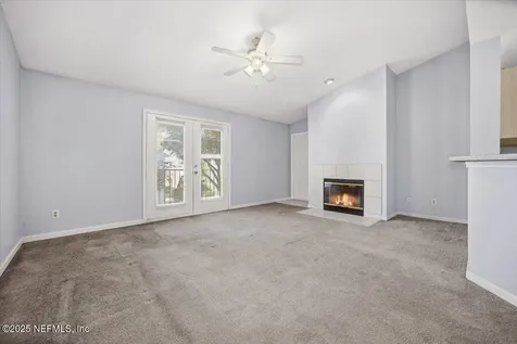 13715 Richmond Park Drive N Jacksonville FL 32224