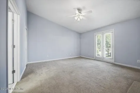 13715 Richmond Park Drive N Jacksonville FL 32224