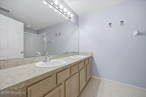 13715 Richmond Park Drive N Jacksonville FL 32224