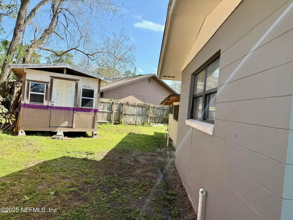 5445 Glorianne Drive Jacksonville FL 32207