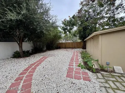 1631 Thacker Avenue Jacksonville FL 32207