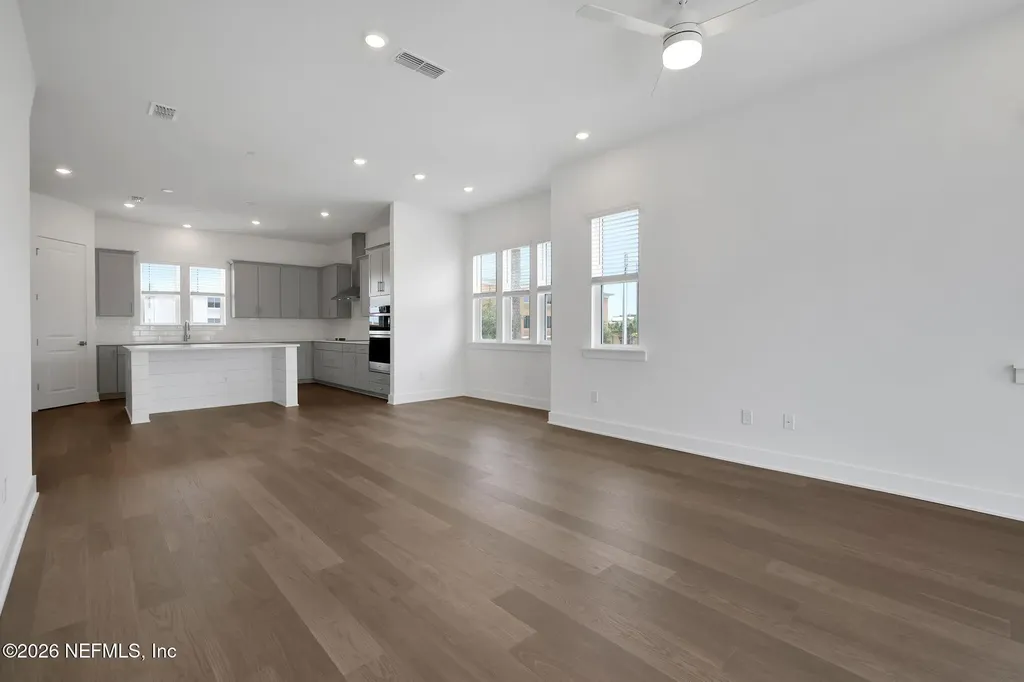 1091 1st Avenue N Jacksonville Beach FL 32250
