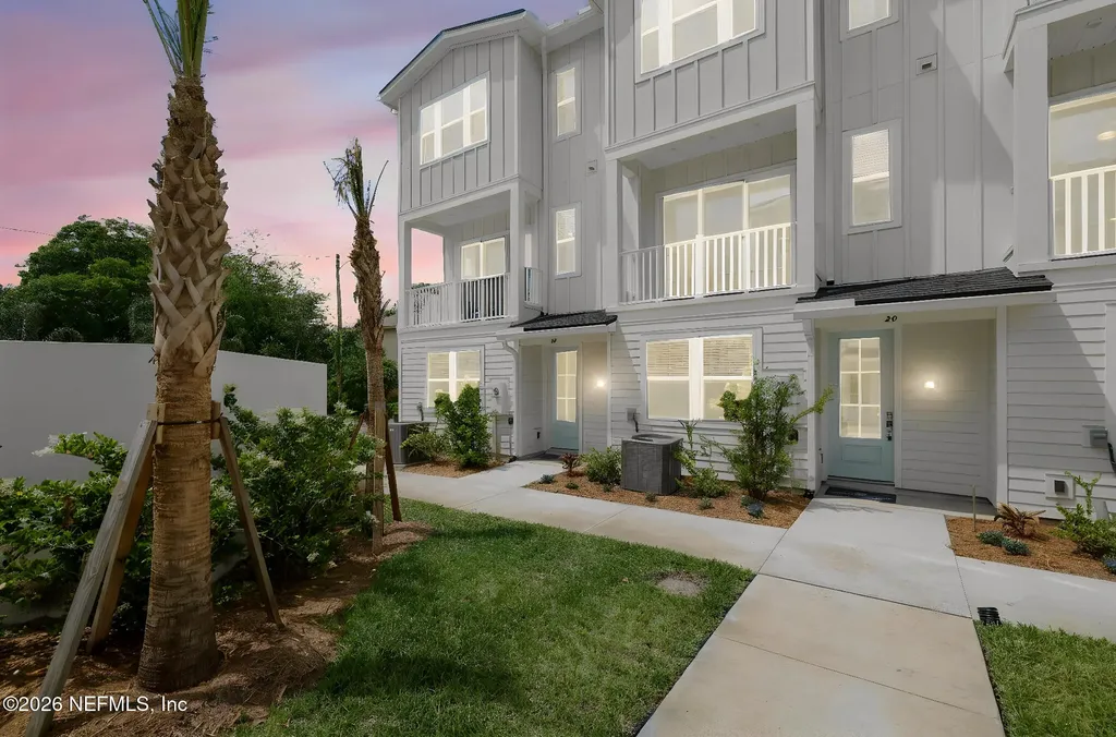 22 N Beach Way Jacksonville Beach FL 32250