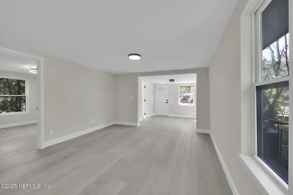 5807 Castellano Avenue Jacksonville FL 32208