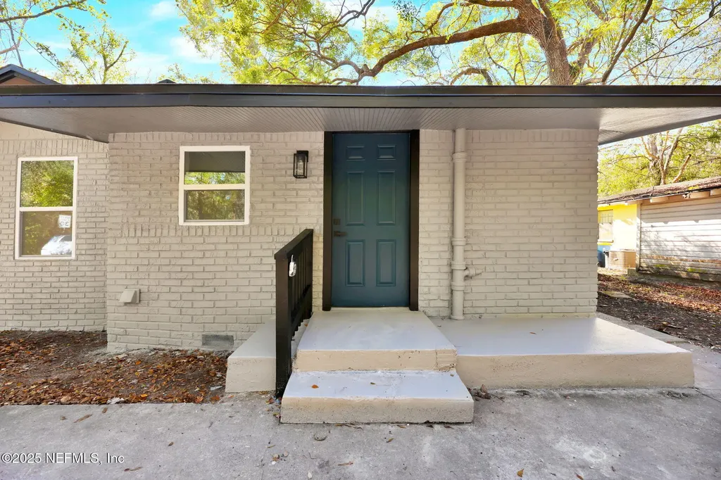 5807 Castellano Avenue Jacksonville FL 32208