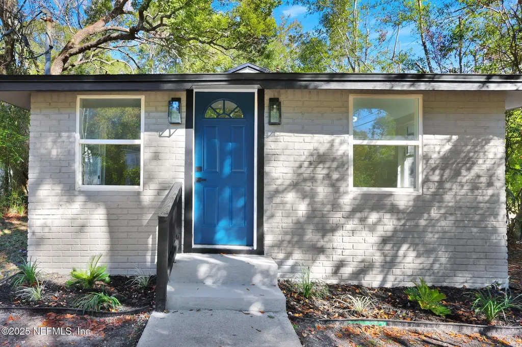 5807 Castellano Avenue Jacksonville FL 32208