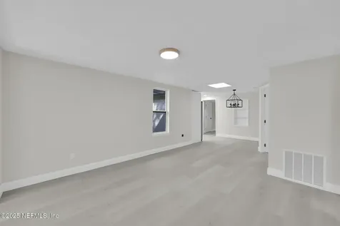 5807 Castellano Avenue Jacksonville FL 32208