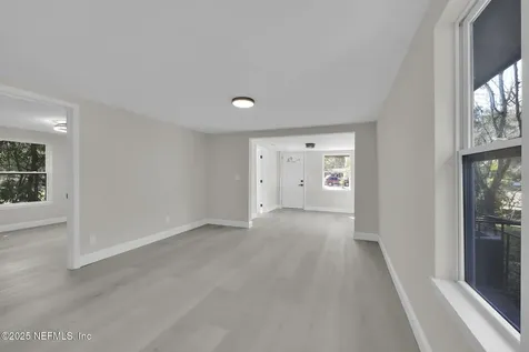 5807 Castellano Avenue Jacksonville FL 32208