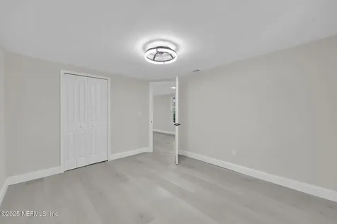 5807 Castellano Avenue Jacksonville FL 32208