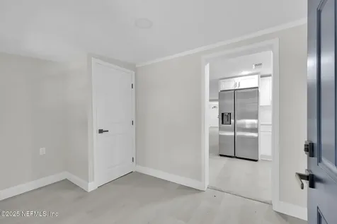 5807 Castellano Avenue Jacksonville FL 32208