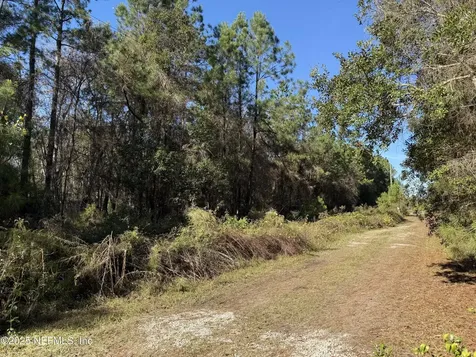 0 Do Hi Way Hilliard FL 32046