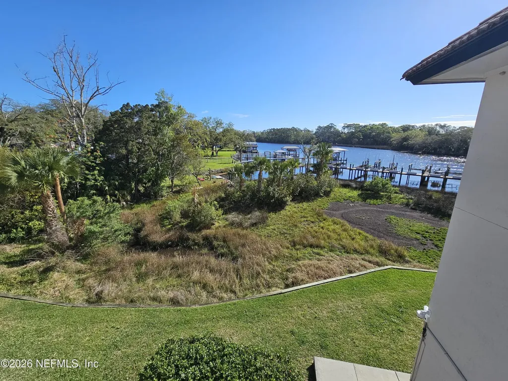1307 River Hills Circle Jacksonville FL 32211