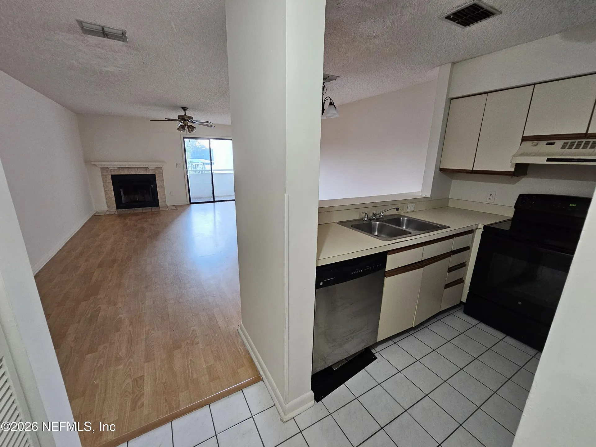 1307 River Hills Circle Jacksonville FL 32211