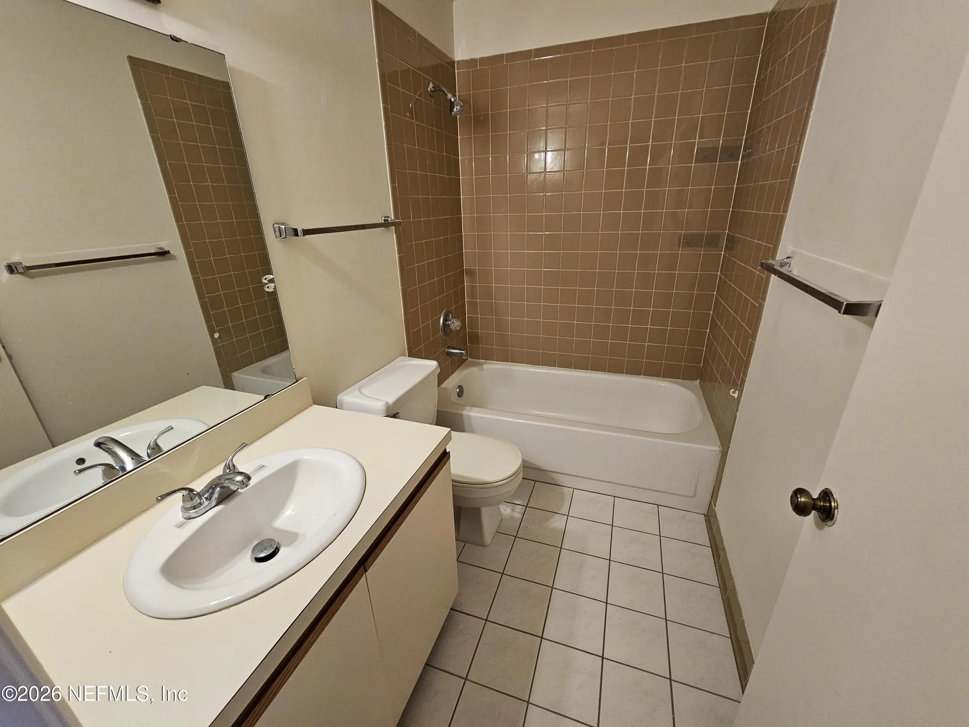 1307 River Hills Circle Jacksonville FL 32211