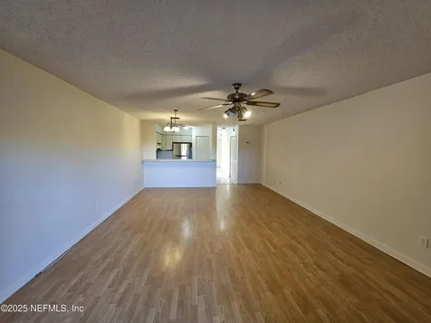 1307 River Hills Circle Jacksonville FL 32211