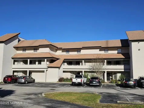 1307 River Hills Circle Jacksonville FL 32211