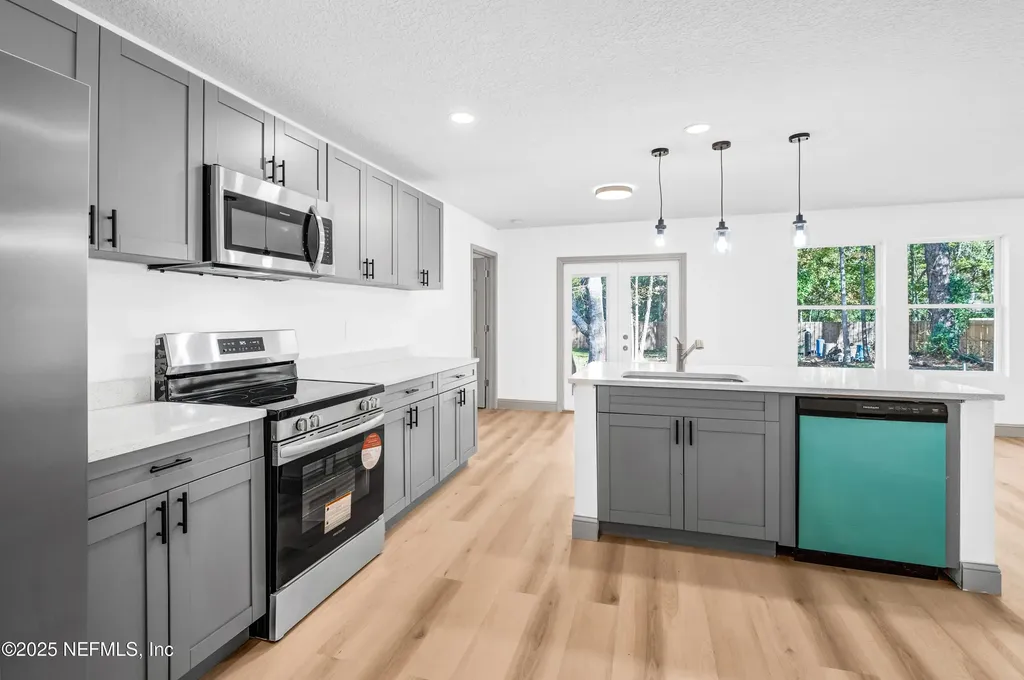 47 Hutchinson Road Jacksonville FL 32220