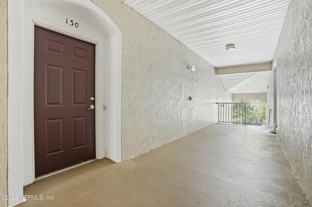 10550 Baymeadows Road Jacksonville FL 32256