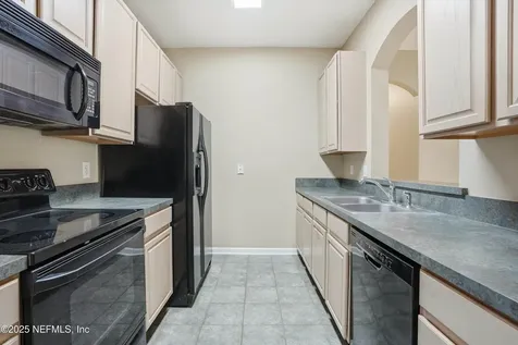 10550 Baymeadows Road Jacksonville FL 32256